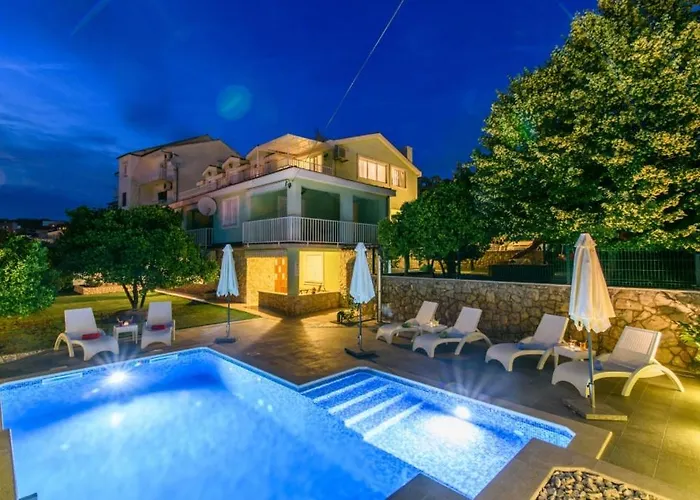 In Okrug Gornji With Sea View, Terrace, Air Conditioning, Wifi 3436-2 公寓 *