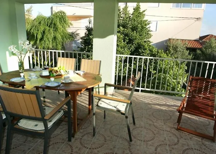 In Okrug Gornji With Sea View, Terrace, Air Conditioning, Wifi 3436-2 *