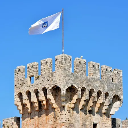 In Okrug Gornji With Sea View, Terrace, Air Conditioning, Wifi 3436-2 * Trogir