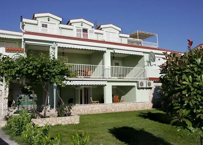 In Okrug Gornji With Sea View, Terrace, Air Conditioning, Wifi 3436-2 *