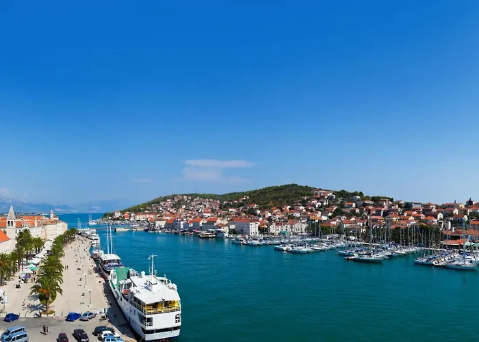 In Okrug Gornji With Sea View, Terrace, Air Conditioning, Wifi 3436-2 Appartement
