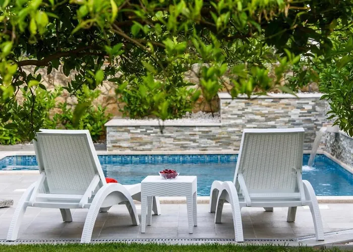 In Okrug Gornji With Sea View, Terrace, Air Conditioning, Wifi 3436-2 * Trogir