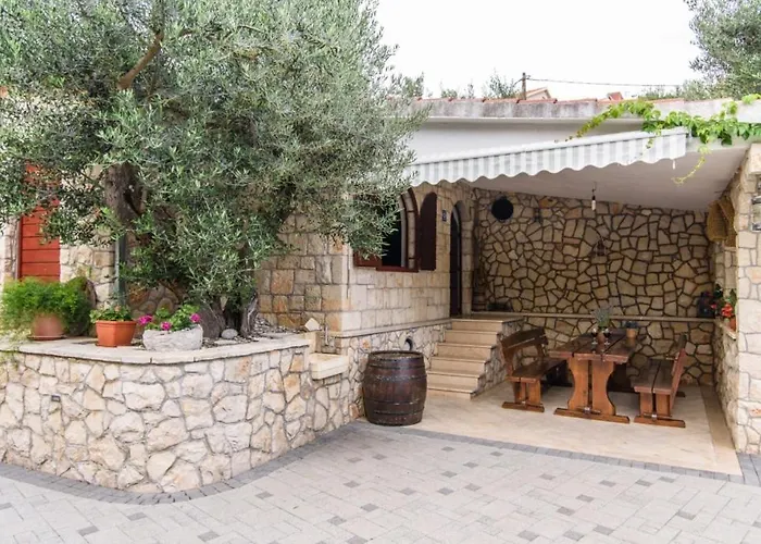 In Okrug Gornji With Sea View, Terrace, Air Conditioning, Wifi 3436-2
